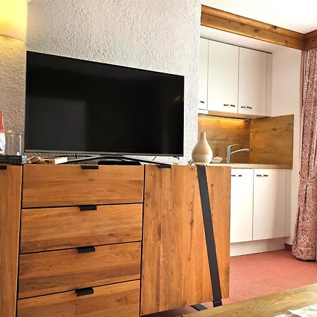 Alpenland Apartamento *
