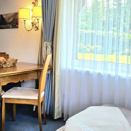 Alpenland דירה פרטיסאו