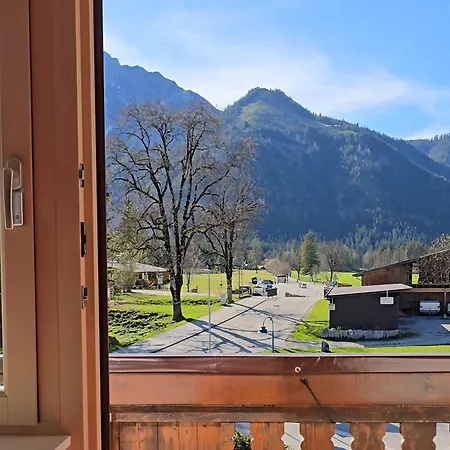 Alpenland דירה פרטיסאו