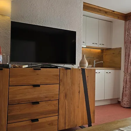 Alpenland Apartment *